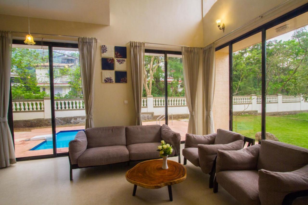 Stayvista'S Greenwoods Villa 10 - City-Center Villa With Private Pool, Terrace, Lift & Carrom Board Lonavala Exterior foto